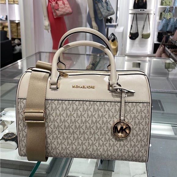 MICHAEL KORS TRAVEL MEDIUM DUFFEL SATCHEL / CROSSBODY BAG LIGHT CREAM MULTI - Picture 14 of 14